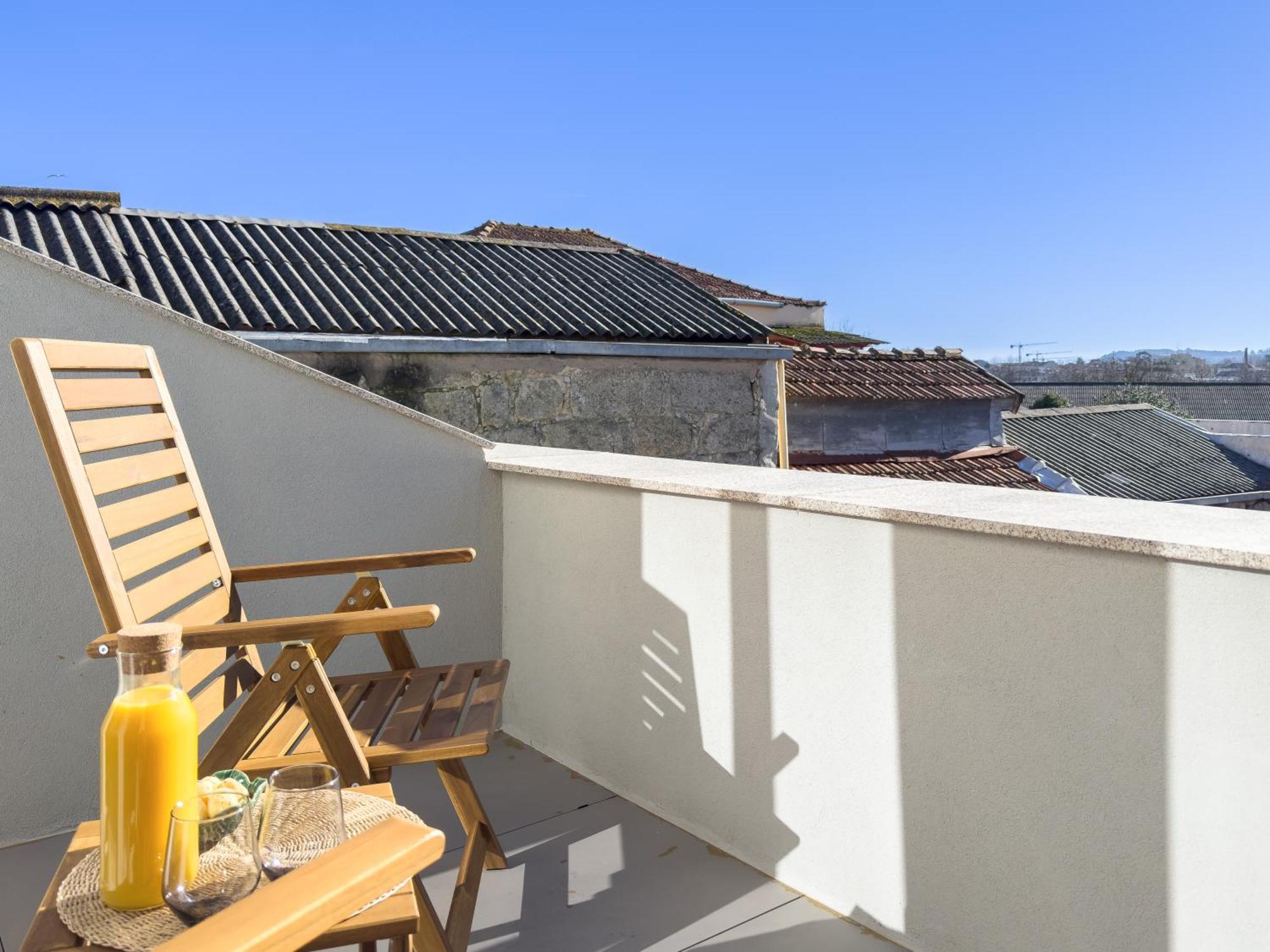 Charming Stylish House W Mezzanine And Terrace * Oporto