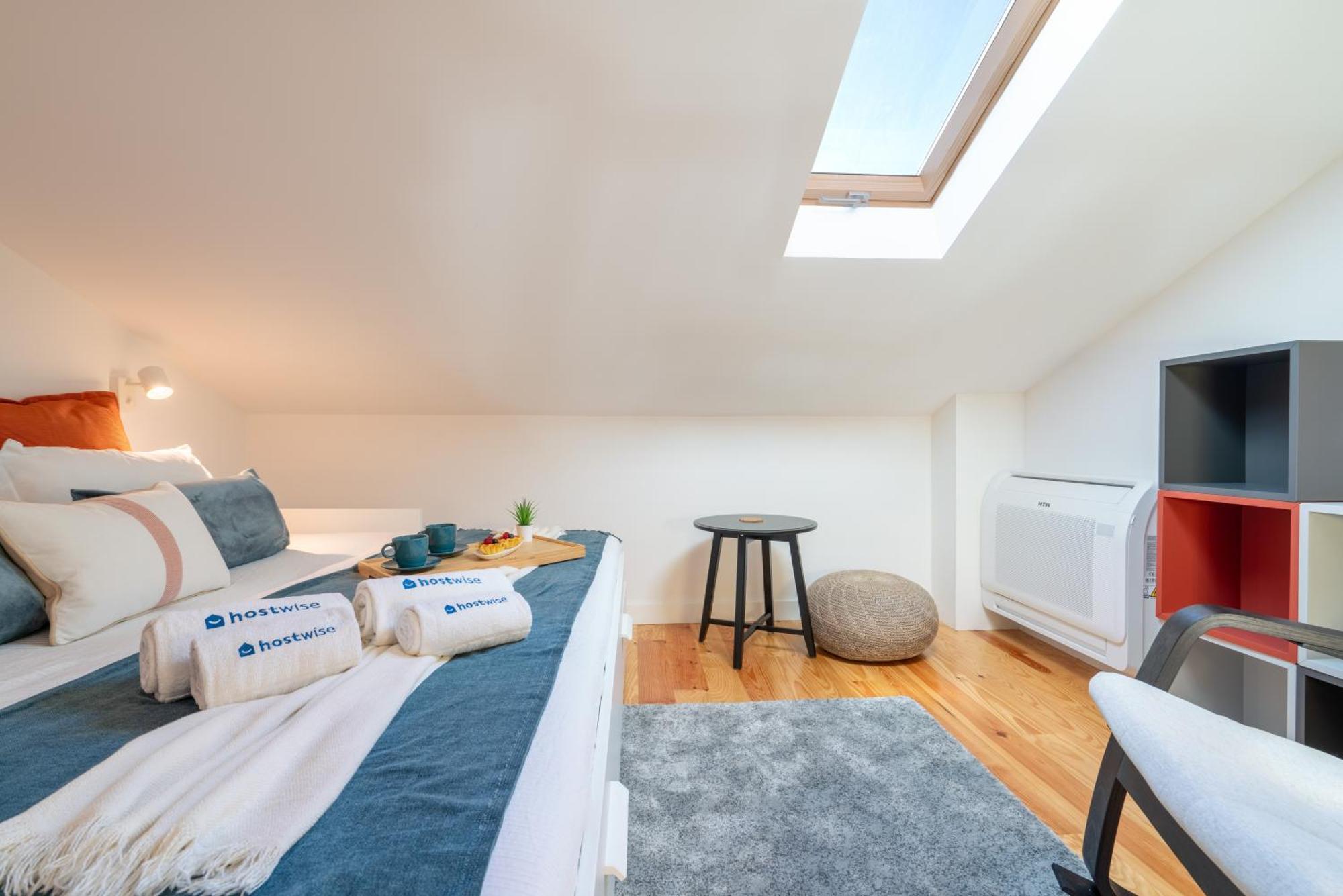 Charming Stylish House W Mezzanine And Terrace * Oporto